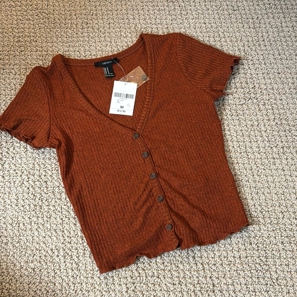 Short sleeve crop top